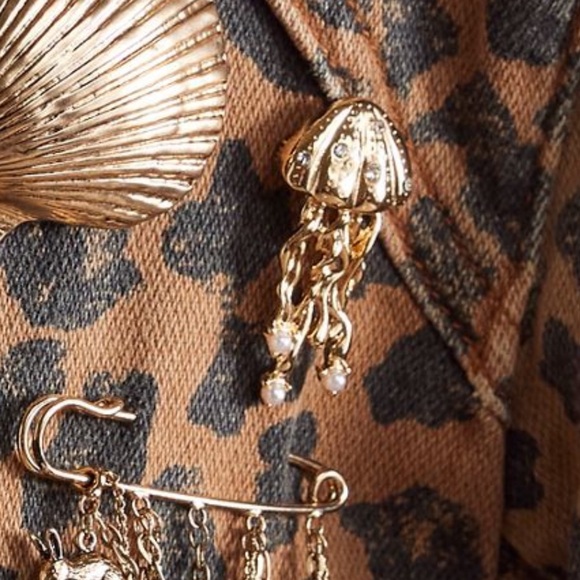 Free People Gold and Pearl Jellyfish Brooch - Picture 4 of 4